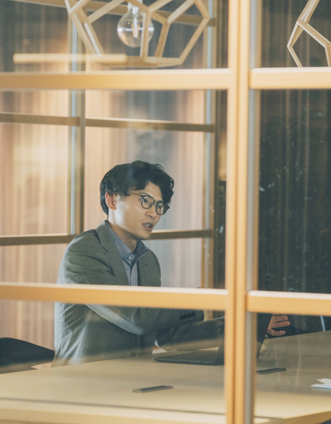 会議をしている様子